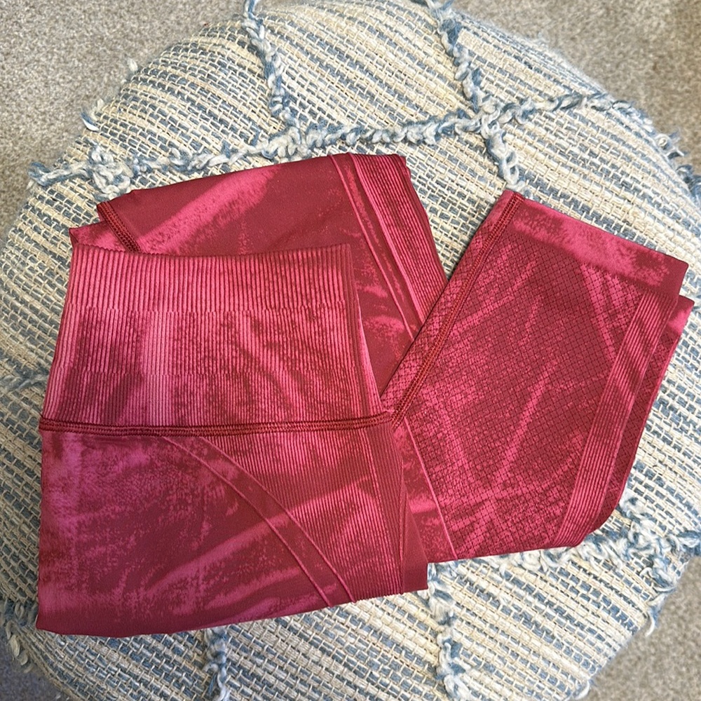 Lululemon Ebb to Street Tight, Chianti Red, Size 6